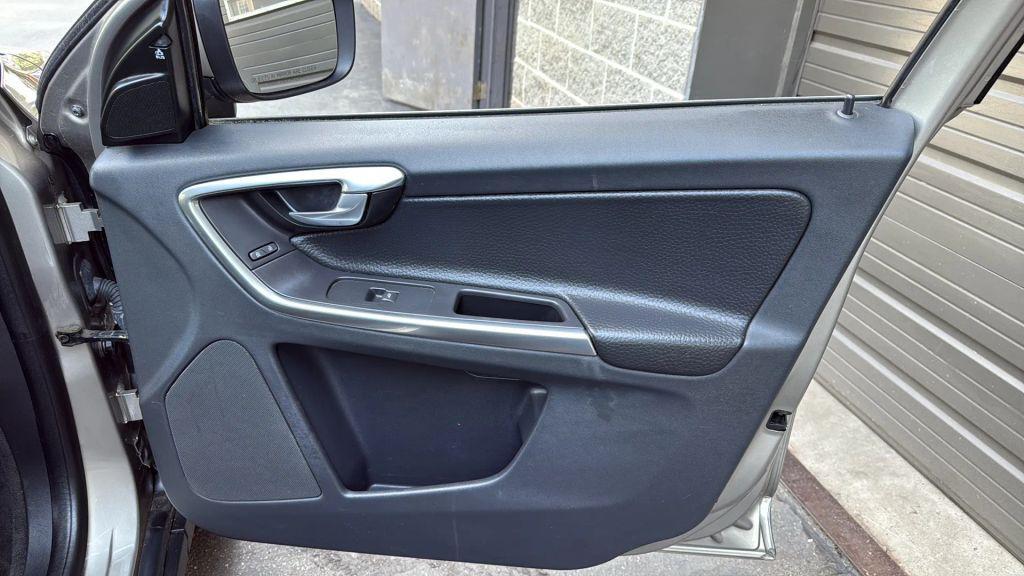 used 2012 Volvo XC60 car, priced at $10,990