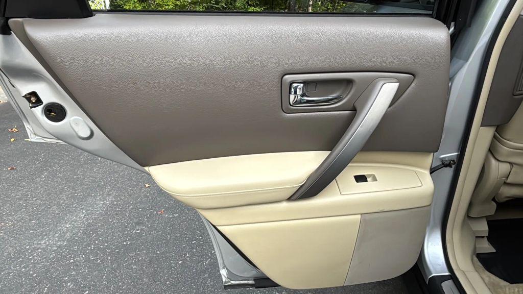 used 2006 INFINITI FX35 car, priced at $8,990