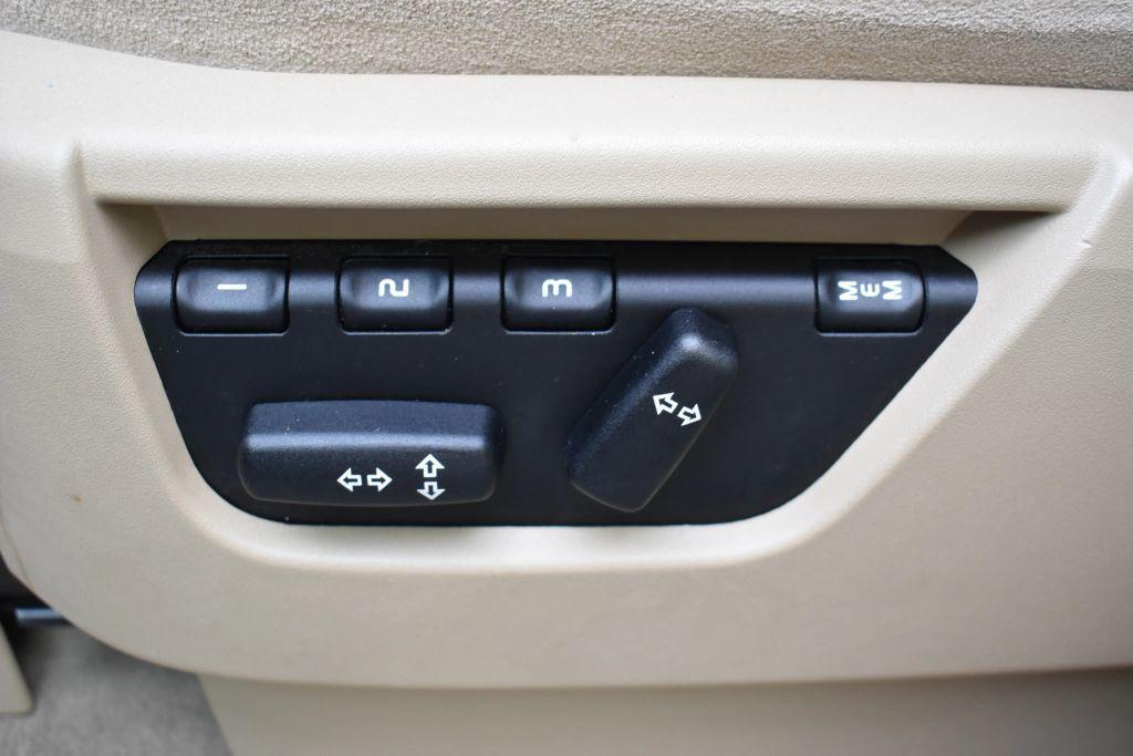 used 2014 Land Rover LR2 car, priced at $9,990