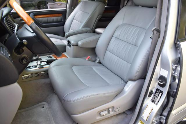 used 2006 Lexus LX 470 car, priced at $23,990