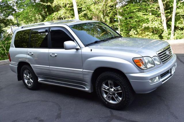 used 2006 Lexus LX 470 car, priced at $23,990