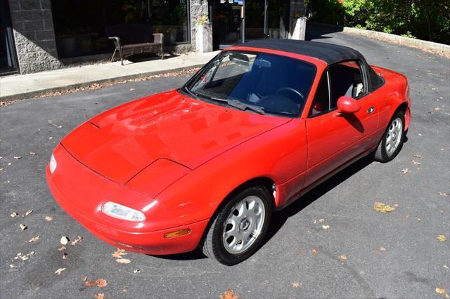 used 1990 Mazda MX-5 Miata car, priced at $15,990