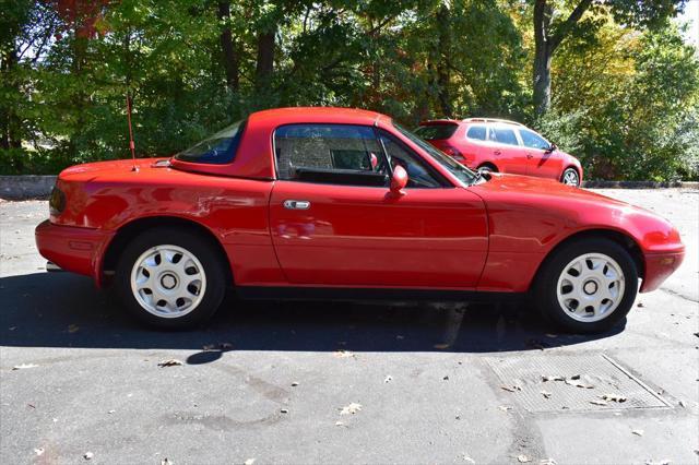 used 1990 Mazda MX-5 Miata car, priced at $15,990