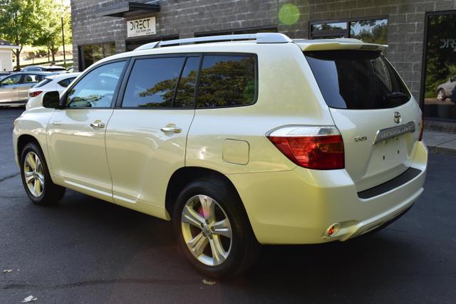 used 2008 Toyota Highlander car, priced at $11,998