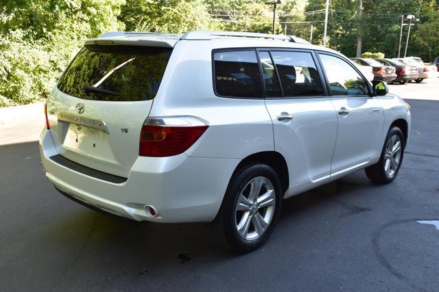 used 2008 Toyota Highlander car, priced at $11,998