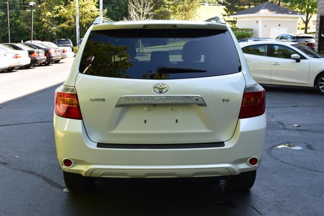 used 2008 Toyota Highlander car, priced at $11,998