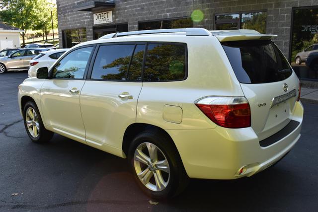 used 2008 Toyota Highlander car, priced at $11,998