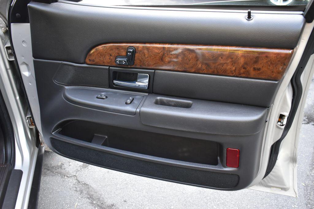 used 2008 Mercury Grand Marquis car, priced at $15,895