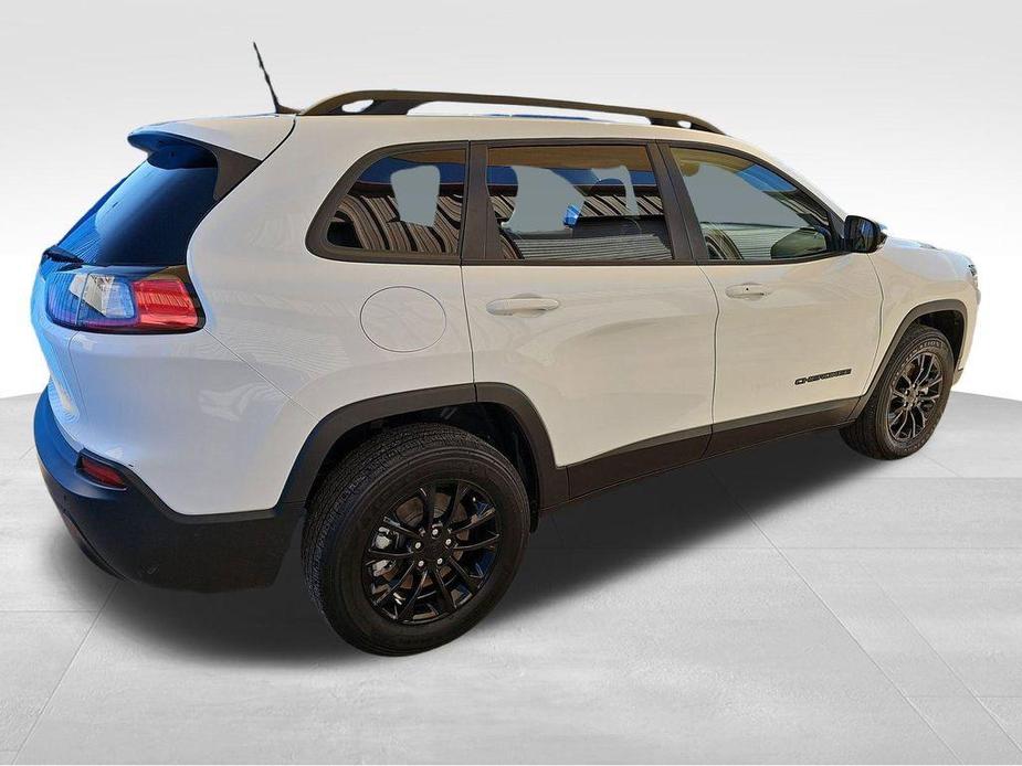 used 2023 Jeep Cherokee car, priced at $25,288