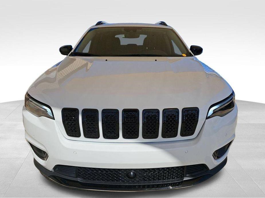 used 2023 Jeep Cherokee car, priced at $25,288