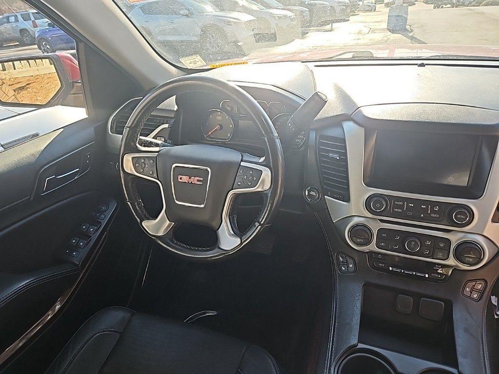 used 2020 GMC Yukon XL car, priced at $30,988