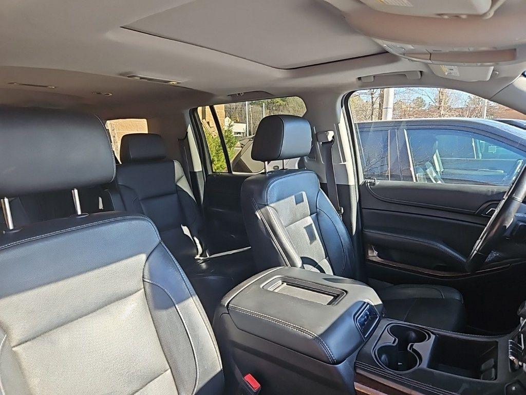 used 2020 GMC Yukon XL car, priced at $30,988