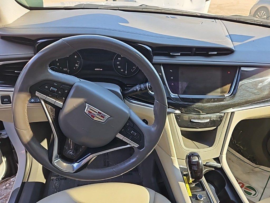 used 2021 Cadillac XT6 car, priced at $30,988