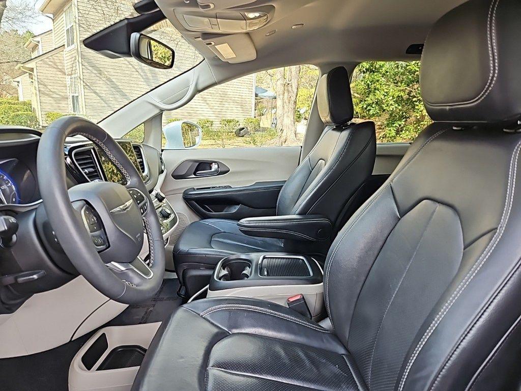 used 2022 Chrysler Pacifica car, priced at $22,488