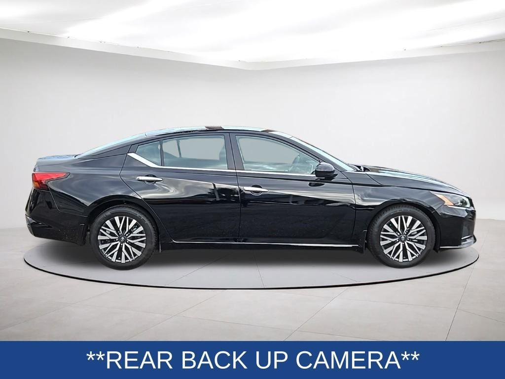 used 2023 Nissan Altima car, priced at $22,488