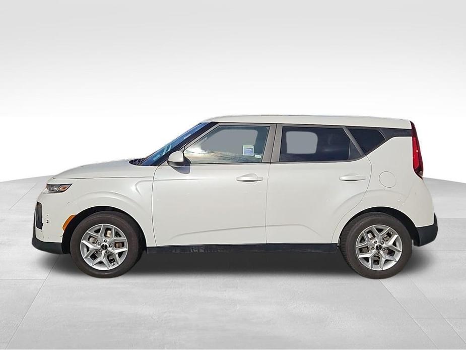 used 2022 Kia Soul car, priced at $17,588