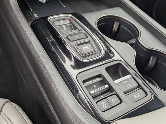 used 2024 Honda Pilot car, priced at $39,647