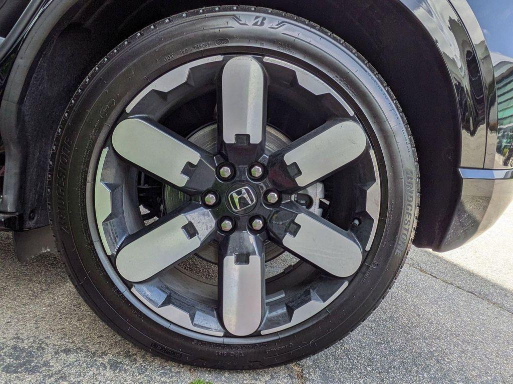 new 2025 Honda Prologue car, priced at $59,805