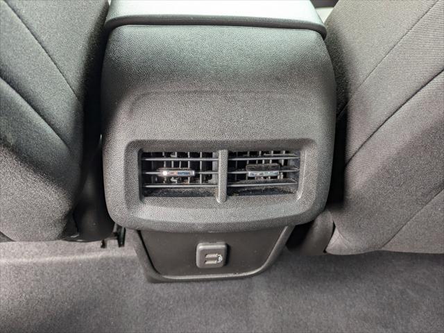 used 2021 Chevrolet Equinox car, priced at $18,998