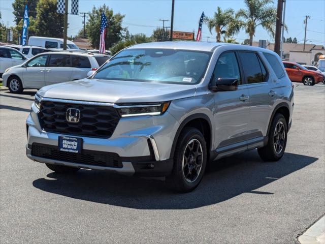 new 2025 Honda Pilot car, priced at $46,695