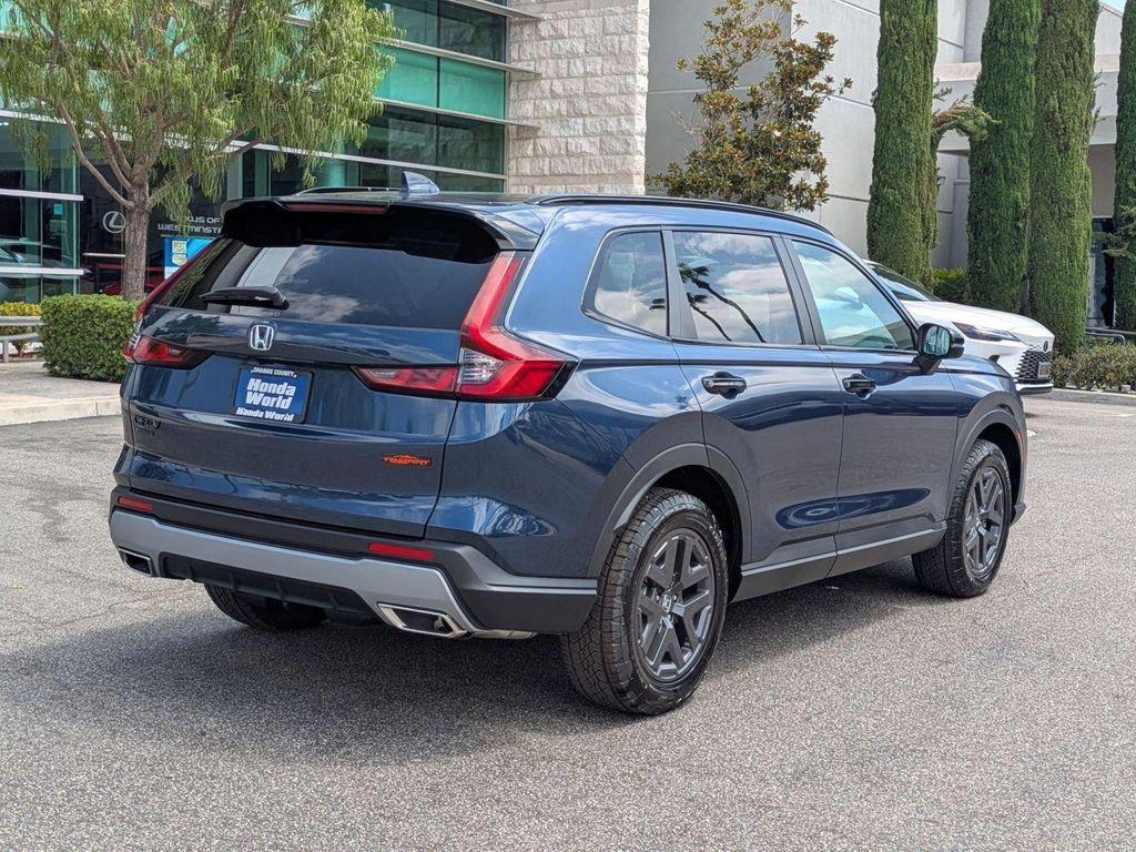 new 2026 Honda CR-V Hybrid car, priced at $40,250