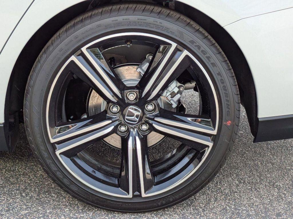 new 2025 Honda Accord Hybrid car, priced at $35,260