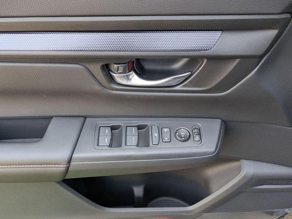 new 2026 Honda CR-V Hybrid car, priced at $38,580