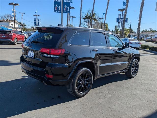 used 2022 Jeep Grand Cherokee car, priced at $25,636