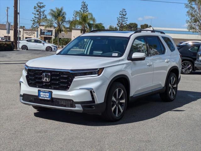 new 2025 Honda Pilot car, priced at $51,505