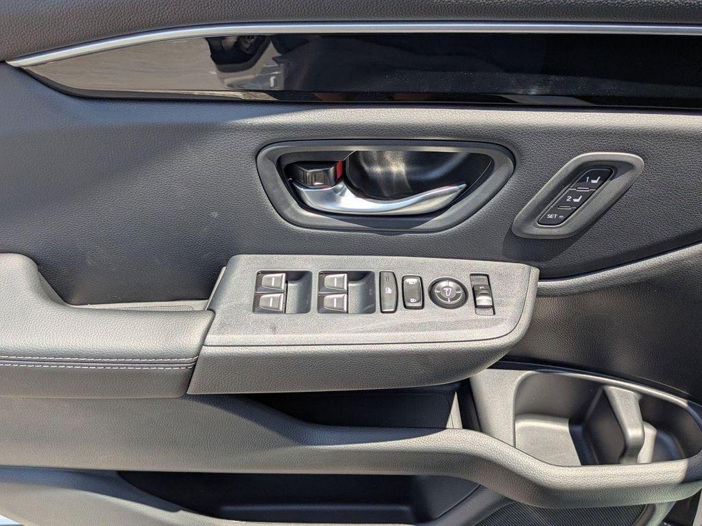new 2025 Honda Pilot car, priced at $51,305