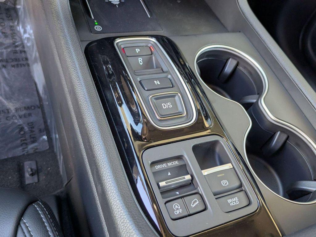 new 2025 Honda Pilot car, priced at $53,450