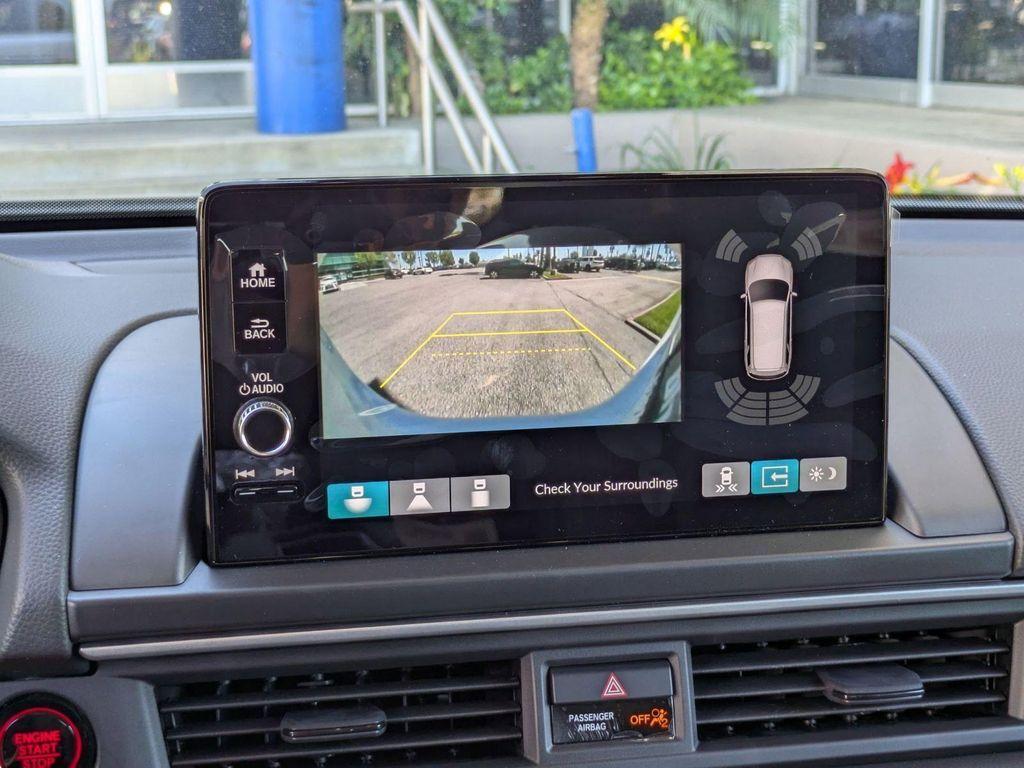 new 2025 Honda Pilot car, priced at $53,450