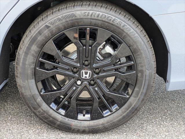 new 2025 Honda Odyssey car, priced at $45,275