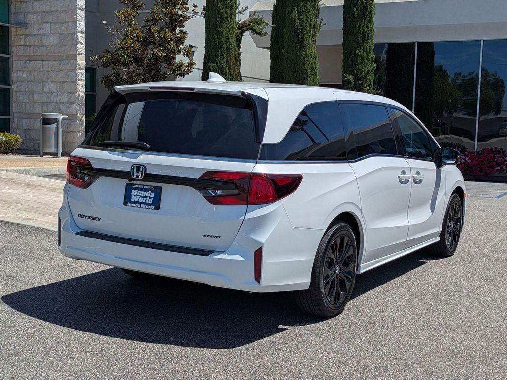 new 2026 Honda Odyssey car, priced at $45,845