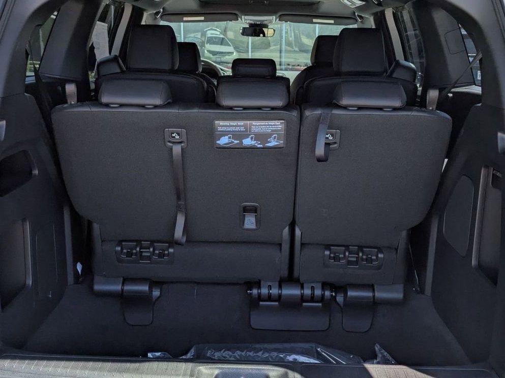 new 2026 Honda Odyssey car, priced at $45,845