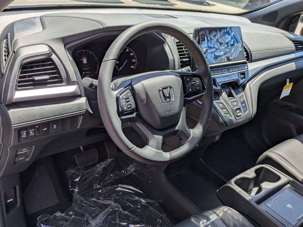 new 2026 Honda Odyssey car, priced at $45,845