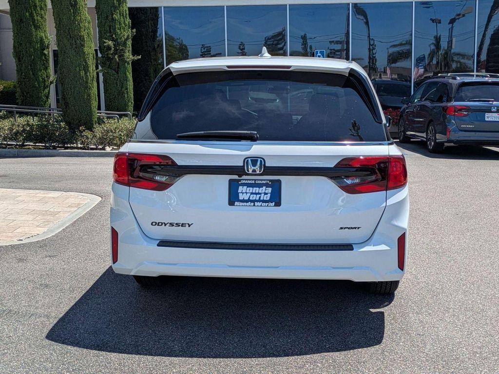 new 2026 Honda Odyssey car, priced at $45,845