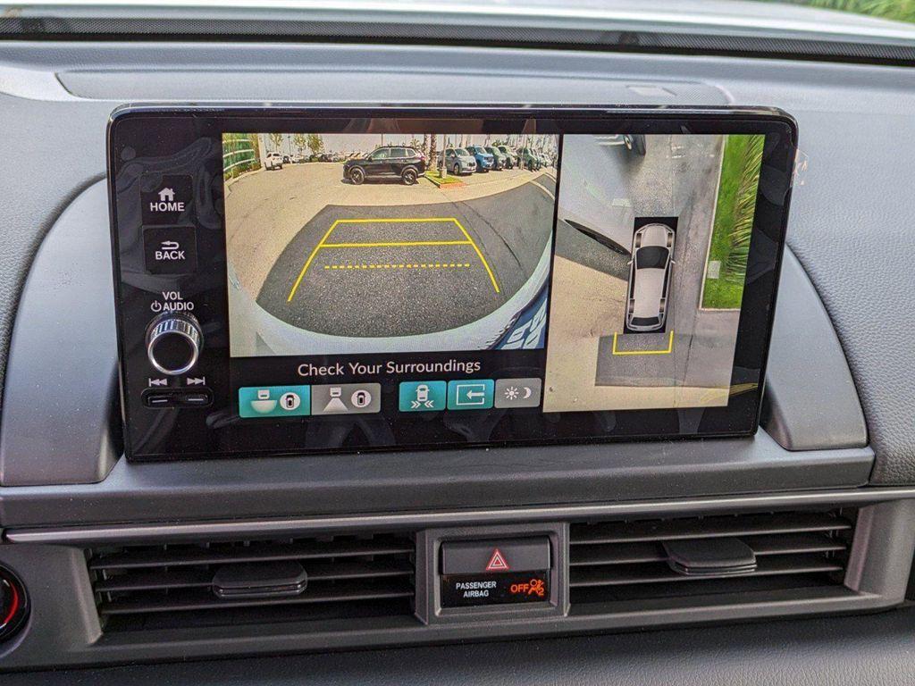 new 2025 Honda Pilot car, priced at $56,530
