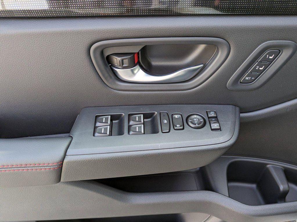 new 2025 Honda Pilot car, priced at $56,530