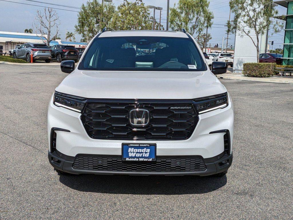 new 2025 Honda Pilot car, priced at $56,530
