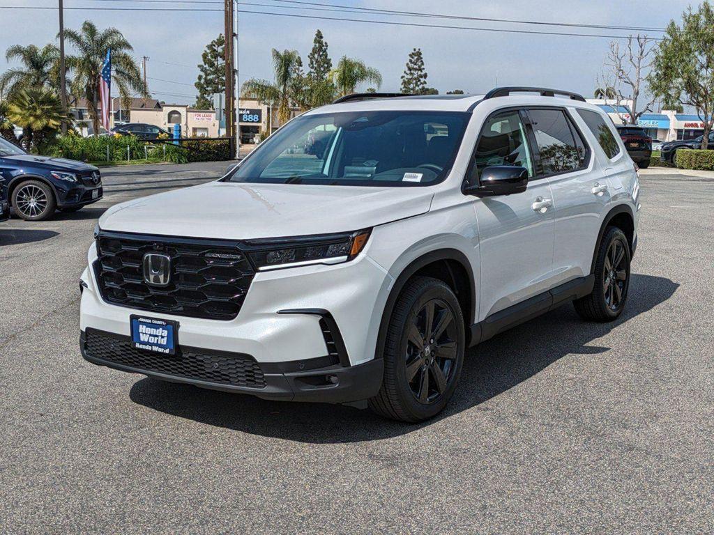 new 2025 Honda Pilot car, priced at $56,530