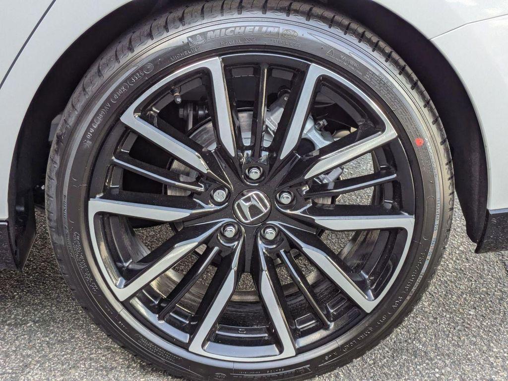 new 2025 Honda Accord Hybrid car, priced at $40,950