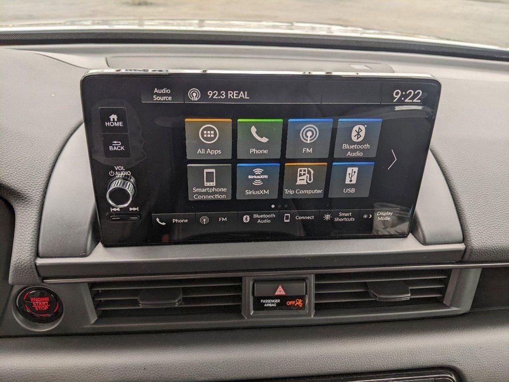 new 2025 Honda Pilot car, priced at $51,350