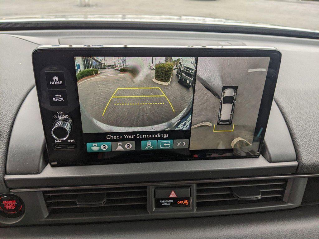 new 2025 Honda Pilot car, priced at $51,350
