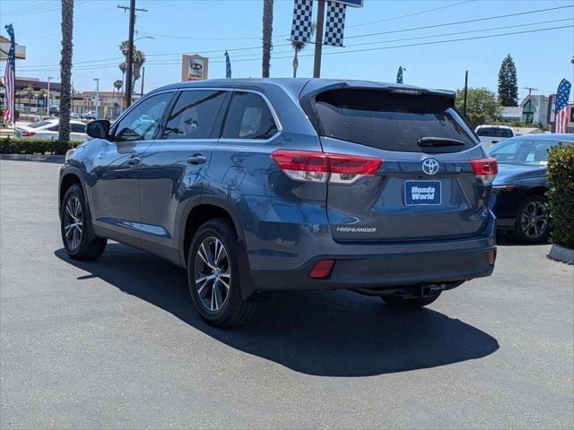 used 2019 Toyota Highlander car, priced at $23,876
