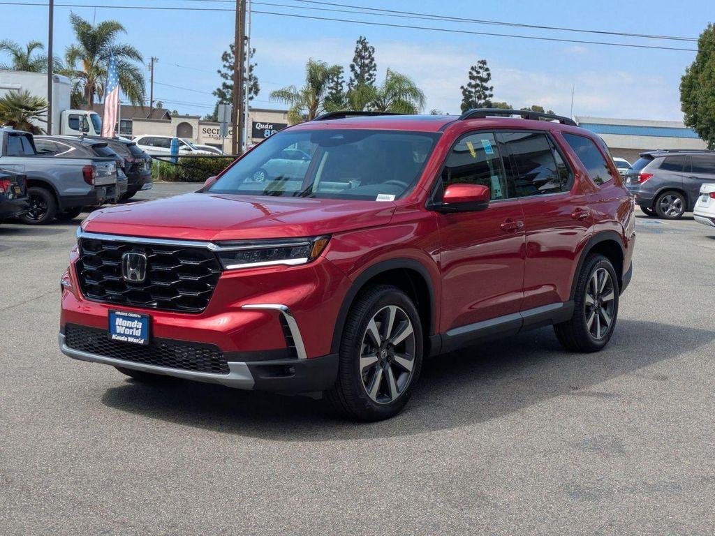 new 2025 Honda Pilot car, priced at $51,550