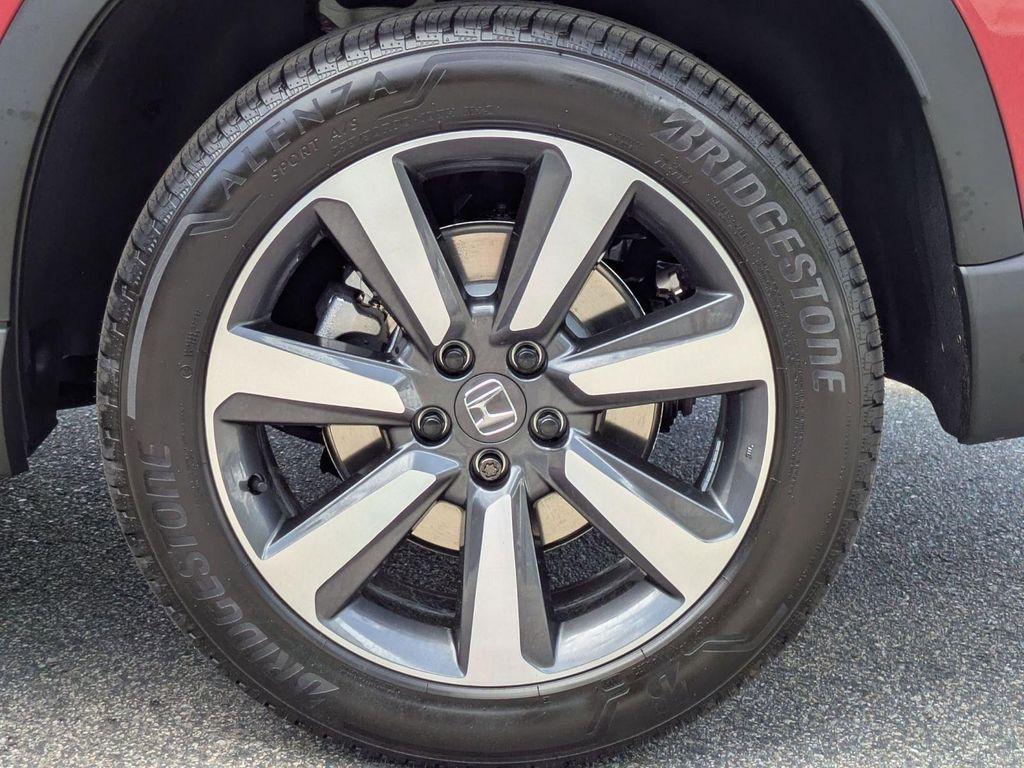 new 2025 Honda Pilot car, priced at $51,550
