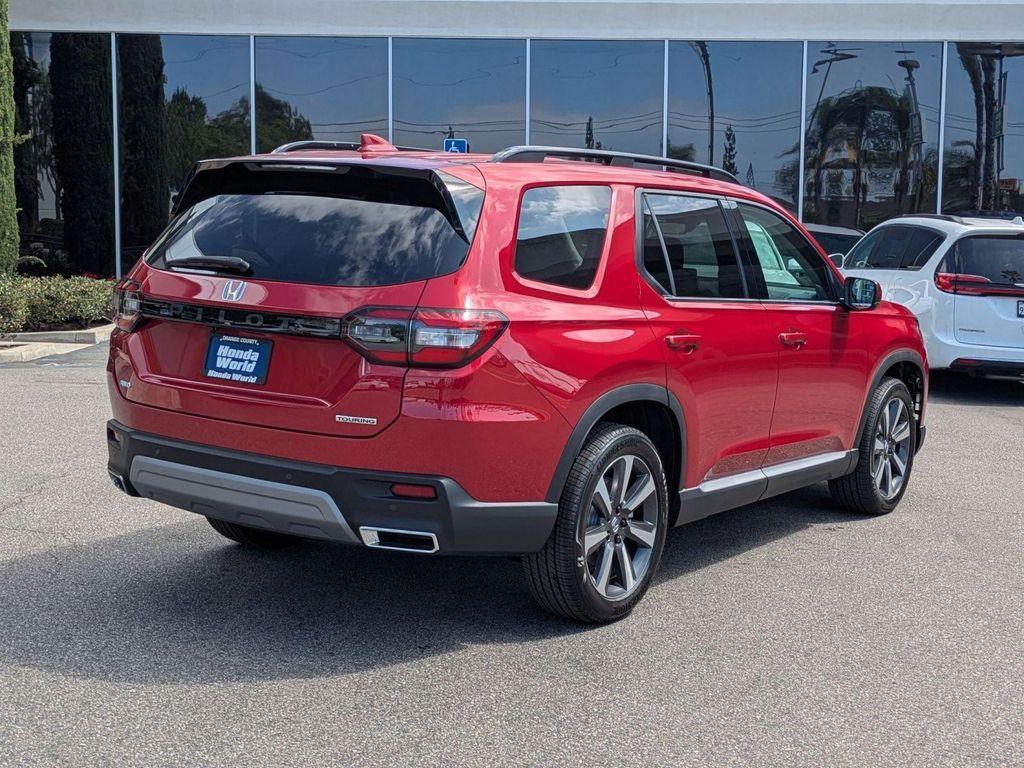 new 2025 Honda Pilot car, priced at $51,550