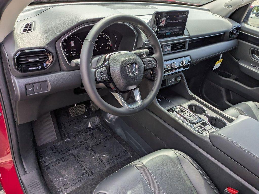 new 2025 Honda Pilot car, priced at $51,550