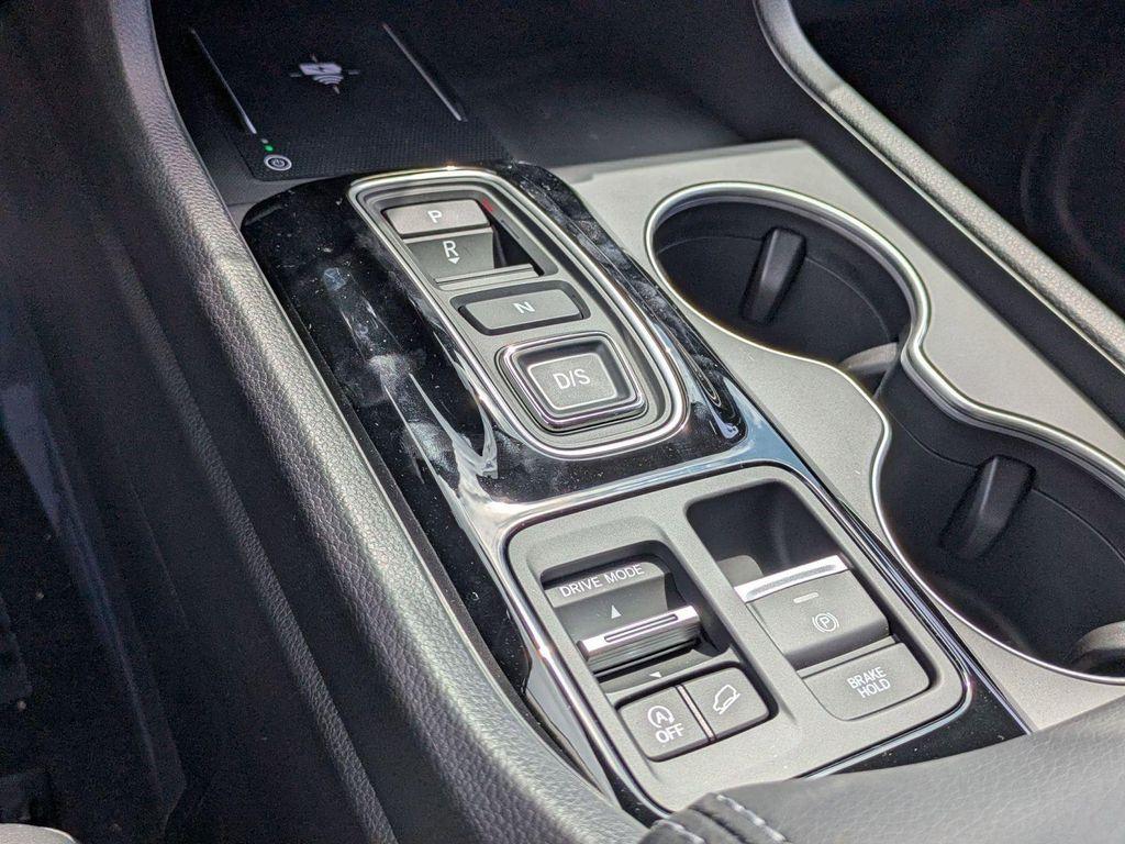 new 2025 Honda Pilot car, priced at $51,550
